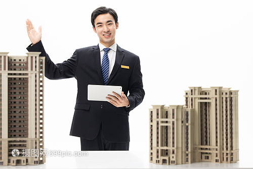 高端新楼盘推荐与房产经纪咨询指南